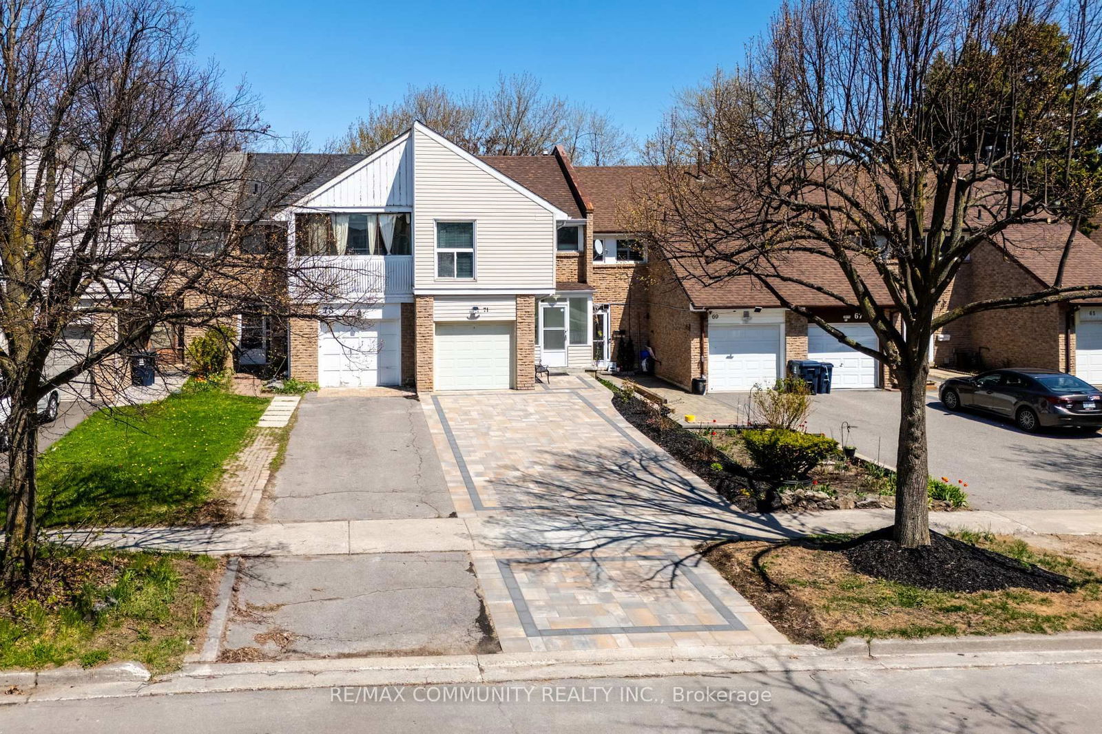 Townhouse for sale at 71 Buckhurst Crescent, Toronto, Agincourt North, M1S 4C3 - MLS: E12142062