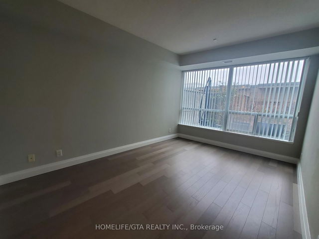 507 - 36 Lee Centre Drive