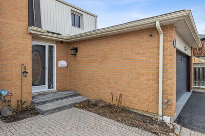 1794 Meadowview Ave, Pickering - Amberlea image-0-3