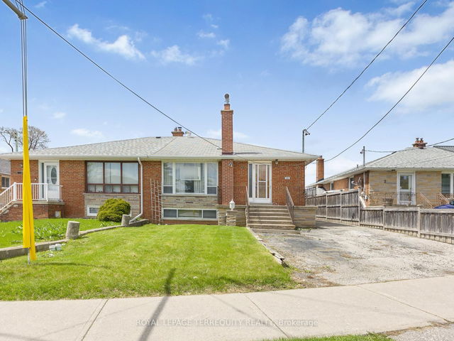 146 Benjamin Boulevard