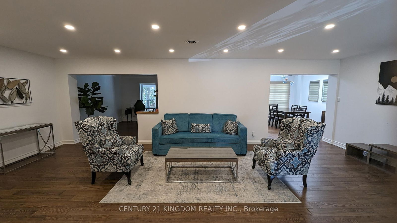 Detached House for lease at Main-93 Perivale Crescent, Toronto, Bendale, M1J 2C4 - MLS: E12142949