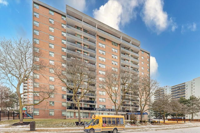805 - 20 Gilder Drive