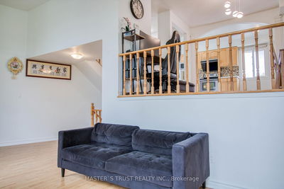 129 Huntingdale Blvd, Toronto - L'Amoreaux image-0-4