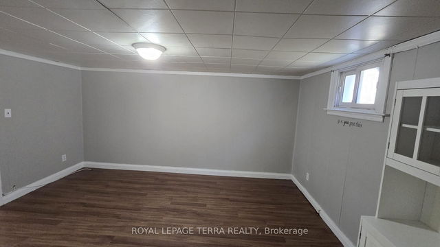 Basement - 779 Whitman Crescent