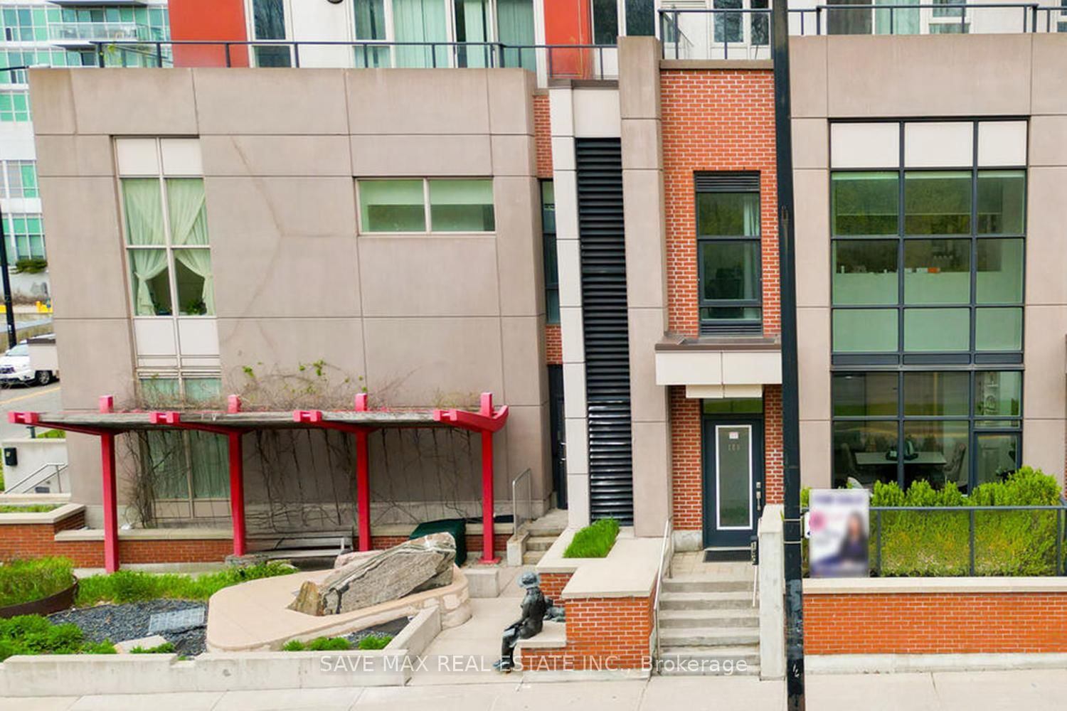 Townhouse for sale at 180 Borough Drive, Toronto, Bendale, M1P 0B5 - MLS: E12143379