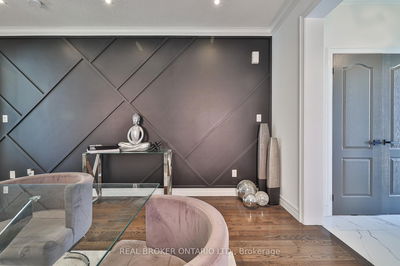 11 Nott Dr, Ajax - Northwest Ajax image-0-2