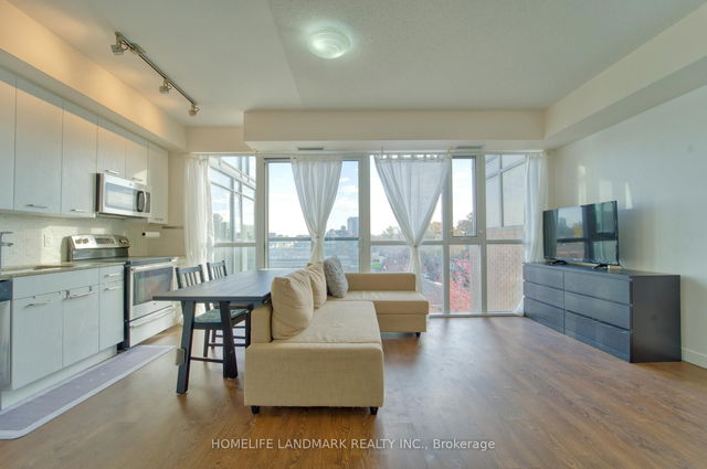 509 - 2055 Danforth Avenue