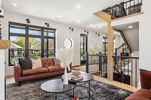 44 Hunt Club Drive
