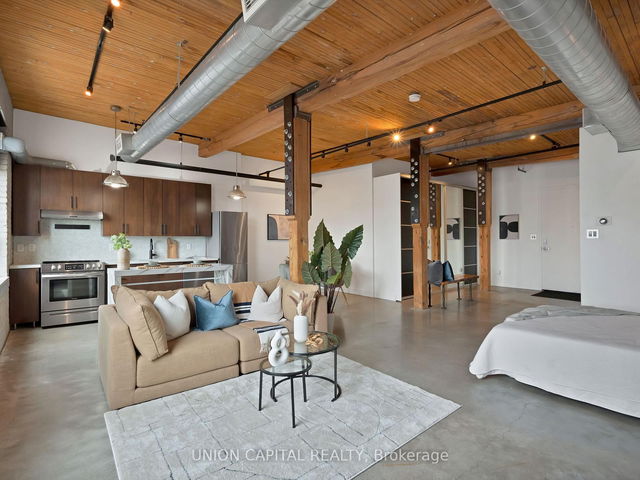 507 - 68 Broadview Avenue