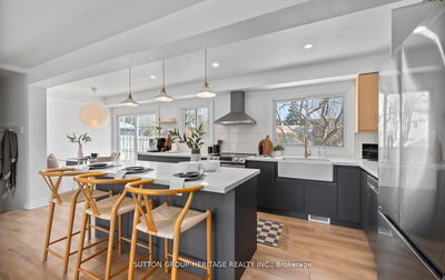 23 Agate Rd, Ajax - South West image-0-3