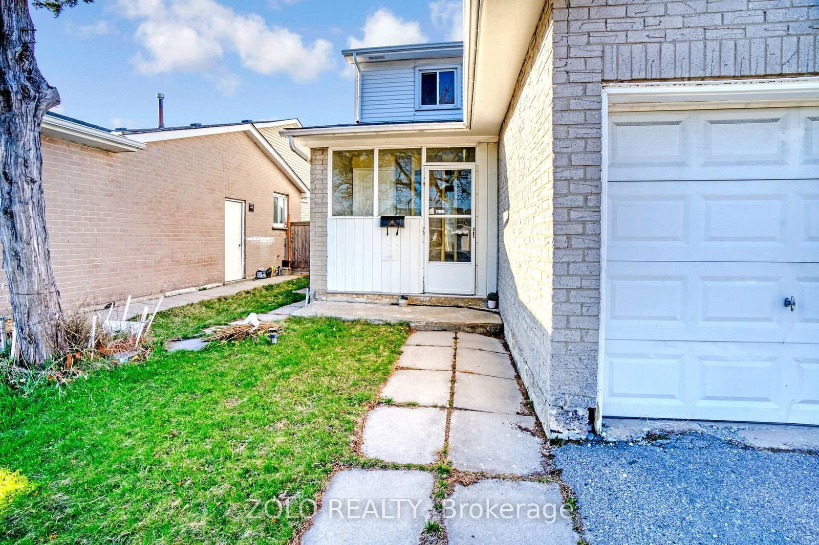 Detached House for sale at 136 Goldhawk Trail, Toronto, Milliken, M1V 1W5 - MLS: E12143967