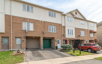 1557 Hummingbird Crt, Pickering - Highbush image-0-3