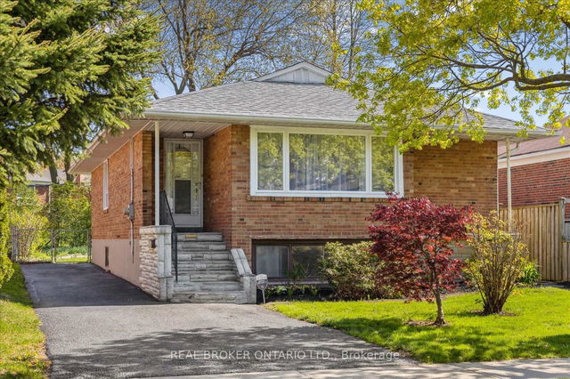 237 Chine Drive