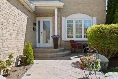 629 Foxwood Tr, Pickering - Amberlea image-0-2