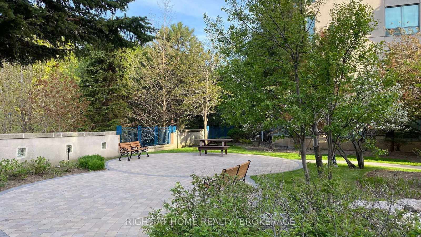 Condo for sale at 2133-125 Omni Drive, Toronto, Bendale, M1P 5A9 - MLS: E12144594
