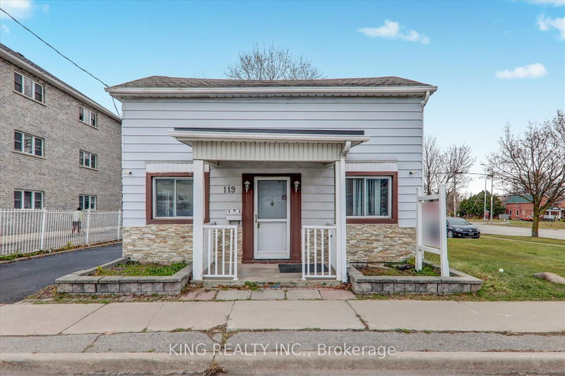 119 Celina St, Oshawa, L1H 4N3 | Image 2
