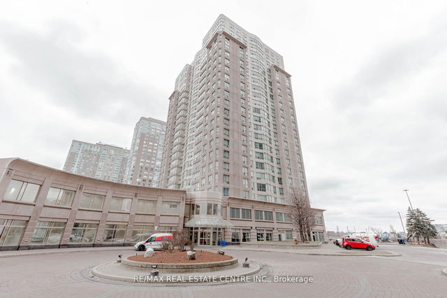 PH 307 - 18 Lee Centre Drive