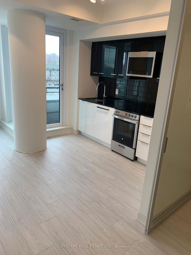 306 - 90 Glen Everest Road