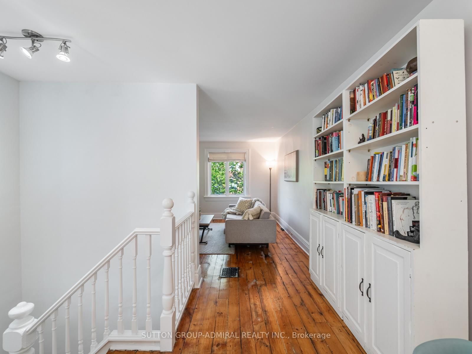 Listing Image 18