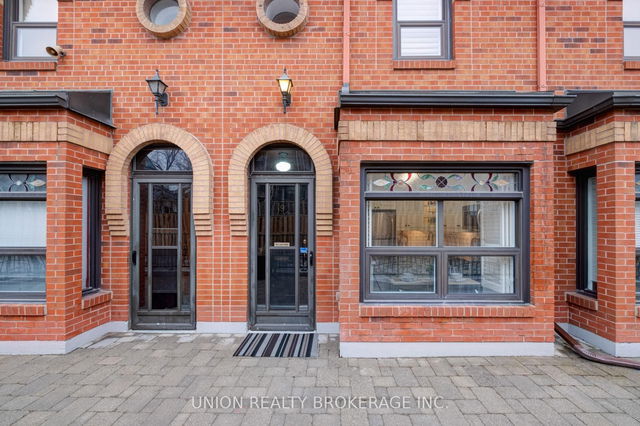 9 - 90 Kippendavie Avenue