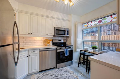Unit 9 — 90 Kippendavie Ave, Toronto - The Beaches image-0-1