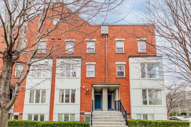 5 - 817 Dundas Street
