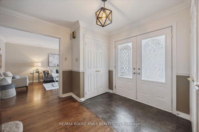 921 Duncannon Dr, Pickering - Liverpool image-0-4