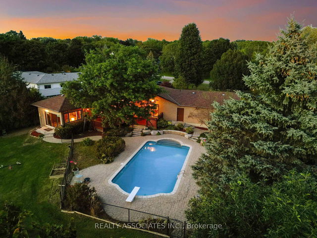 4830 Old Brock Road