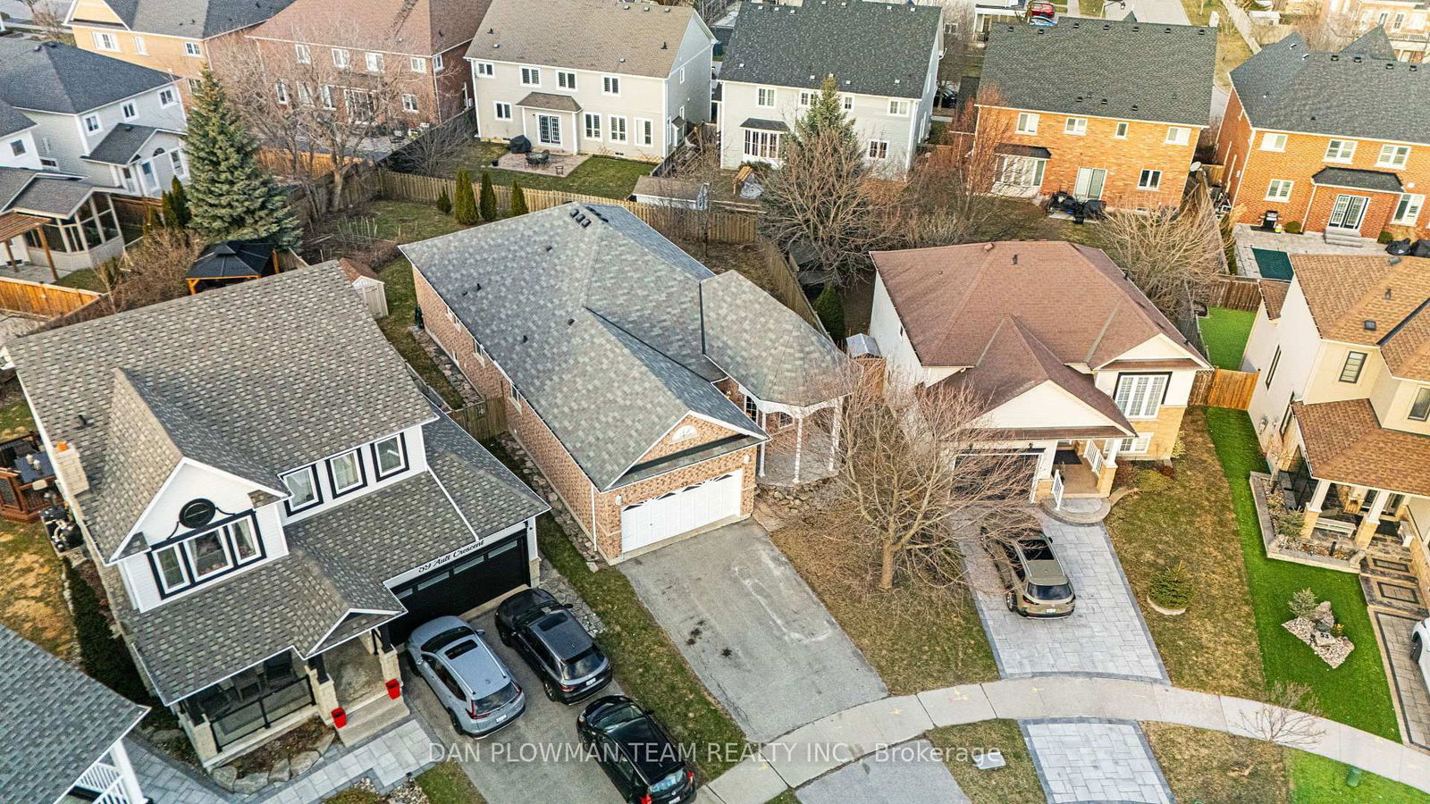 Detached House for sale at 57 Ault Crescent, Whitby, Brooklin, L1M 2G7 - MLS: E12145482