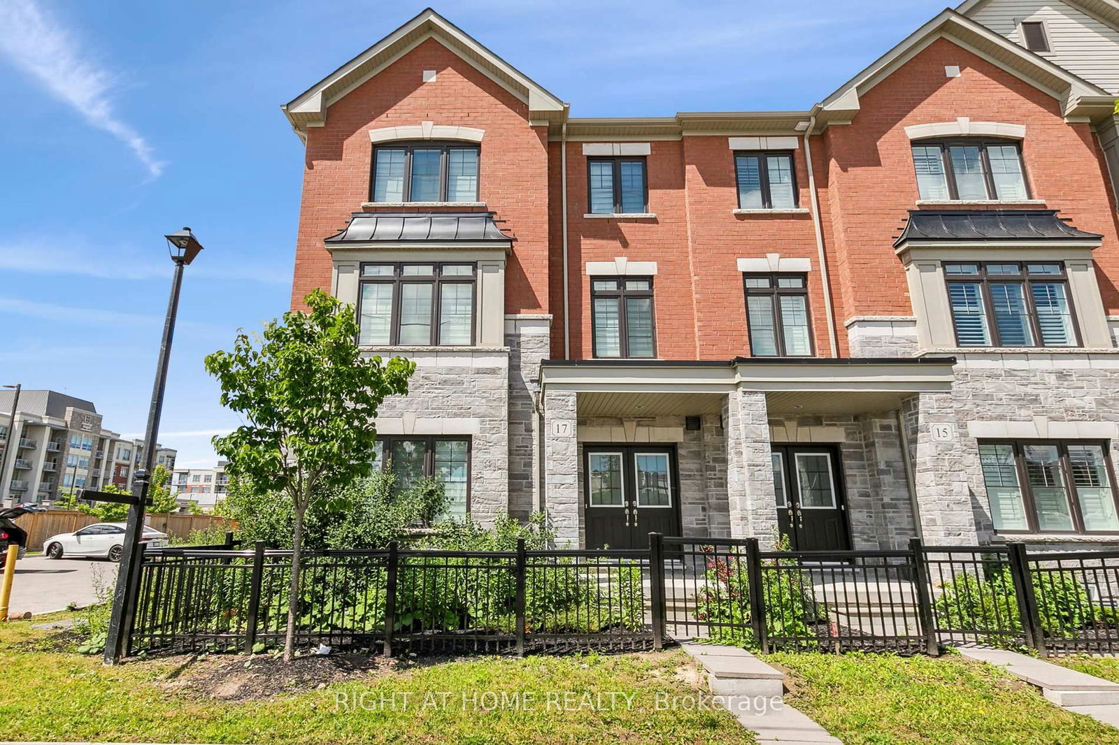 Property at 17 Wandering