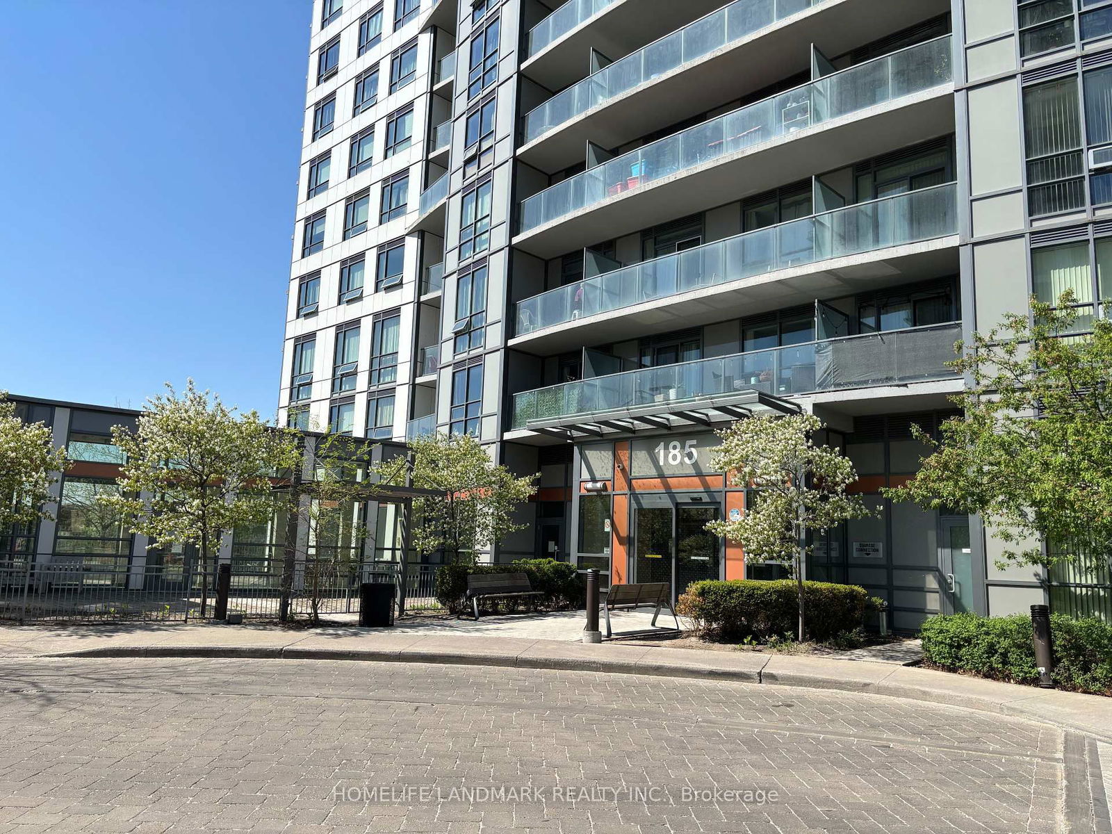 Condo for sale at 1014-185 Bonis Avenue, Toronto, Tam O'Shanter-Sullivan, M1T 0A4 - MLS: E12145587