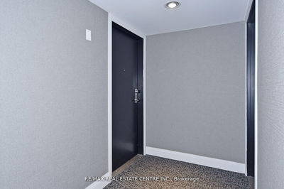 Unit 808 — 2152 Lawrence Ave, Toronto - Wexford-Maryvale image-0-4