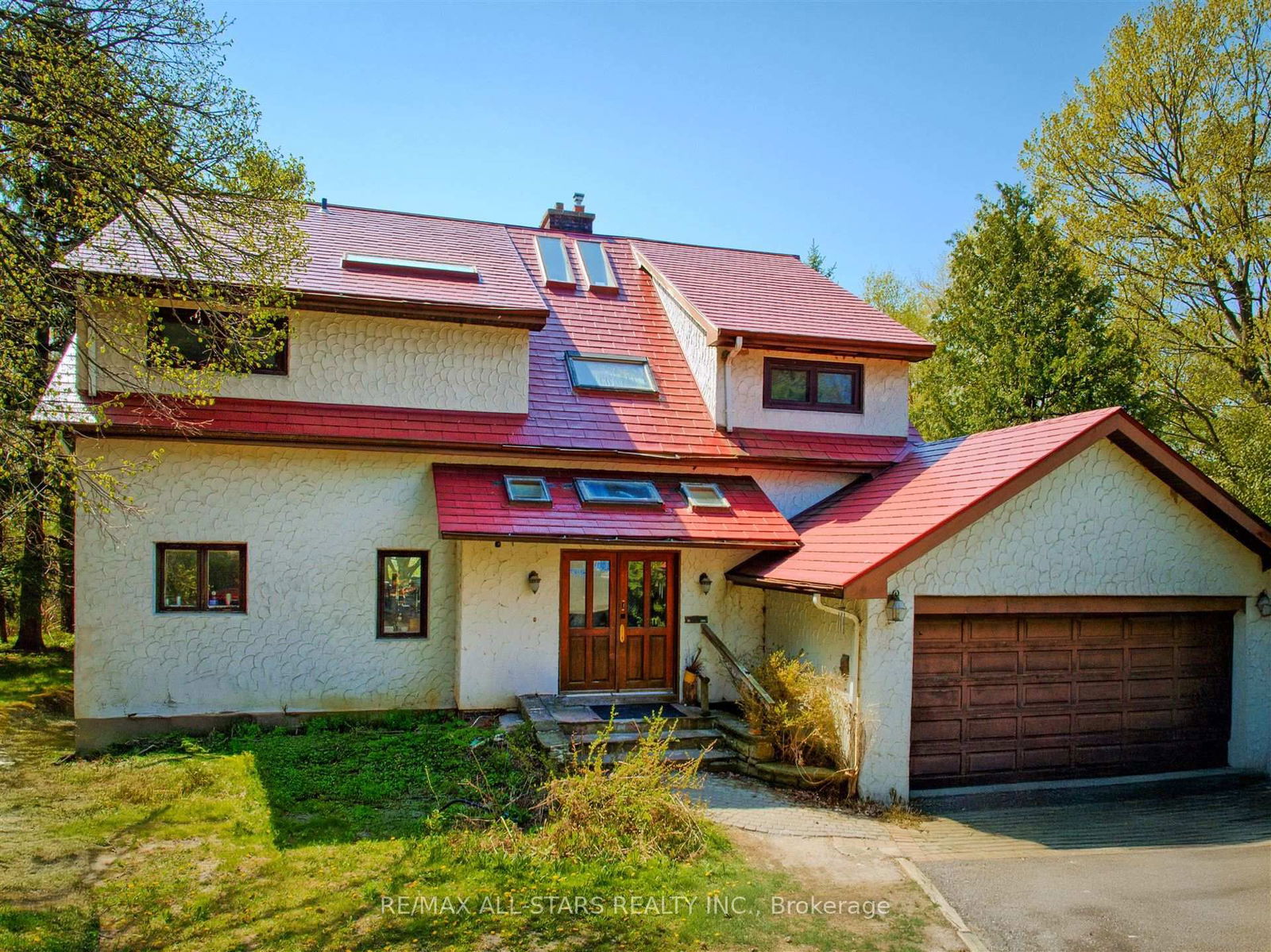 Listing photo 3
