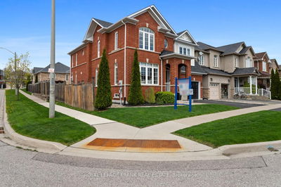 1053 Copperfield Dr, Oshawa - Eastdale image-0-1