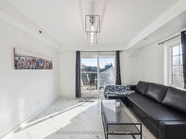 22 - 593 Kennedy Road