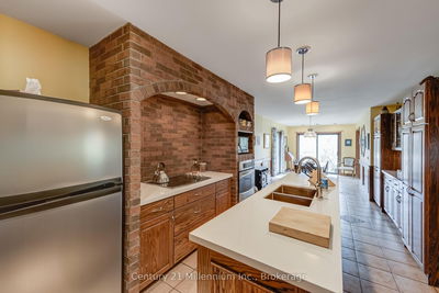 300 Taylor Rd, Toronto - Rouge E10 image-0-4