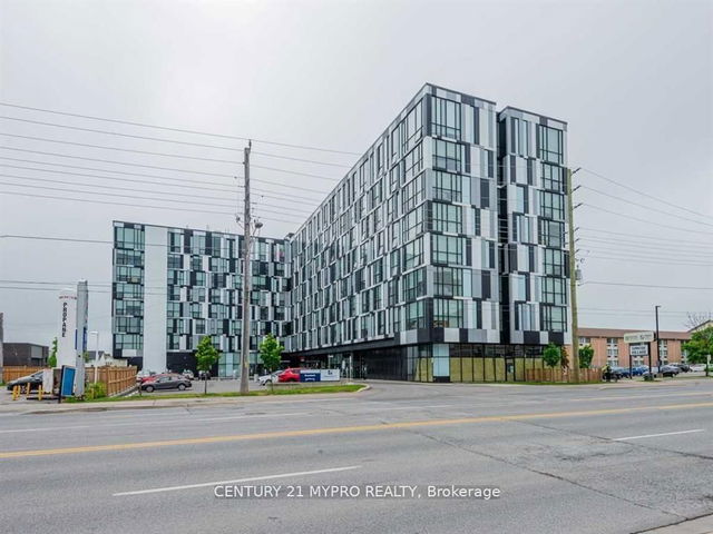 815 - 1900 Simcoe Street