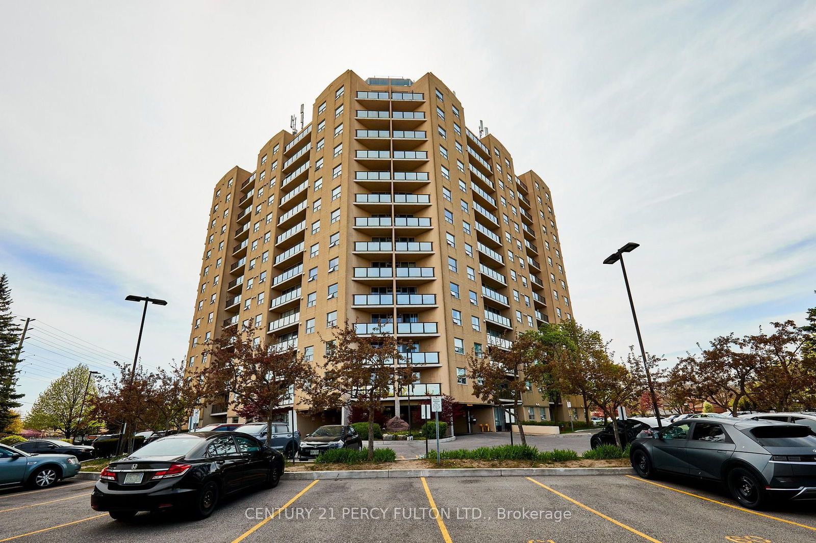 Listing Image 0