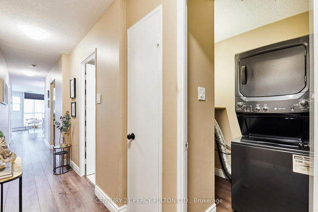 102 - 2 Westney Road