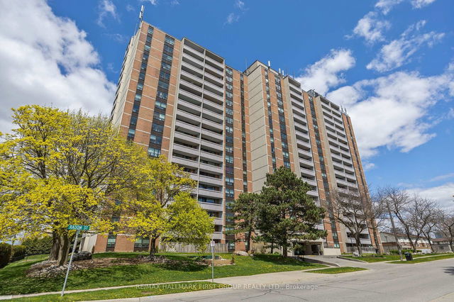 307 - 1210 Radom Street