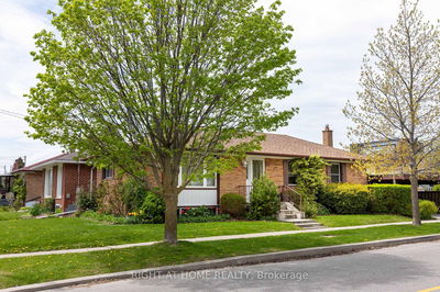 22 Flintridge Rd, Toronto - Dorset Park image-0-1