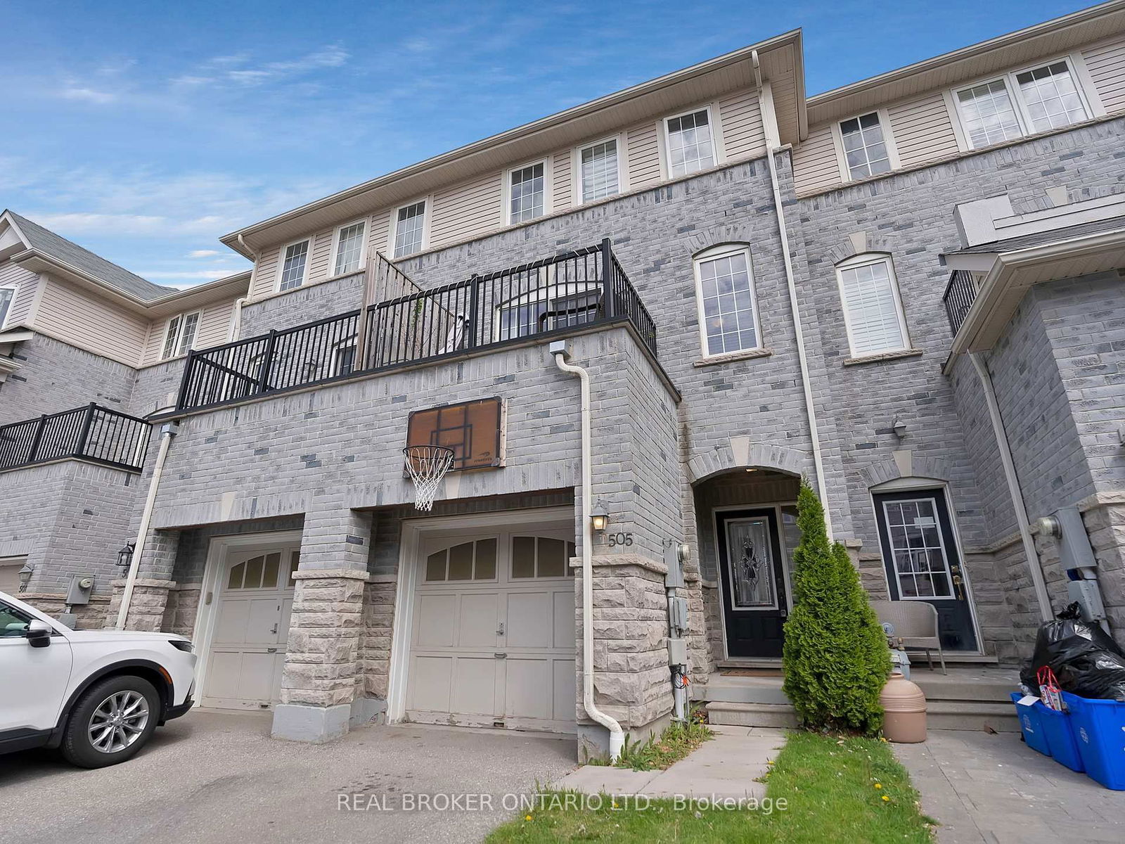 Property at 505 Rossland