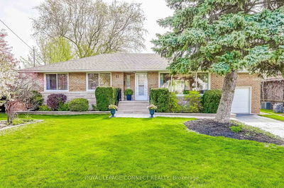 11 McNab Blvd, Toronto - Cliffcrest