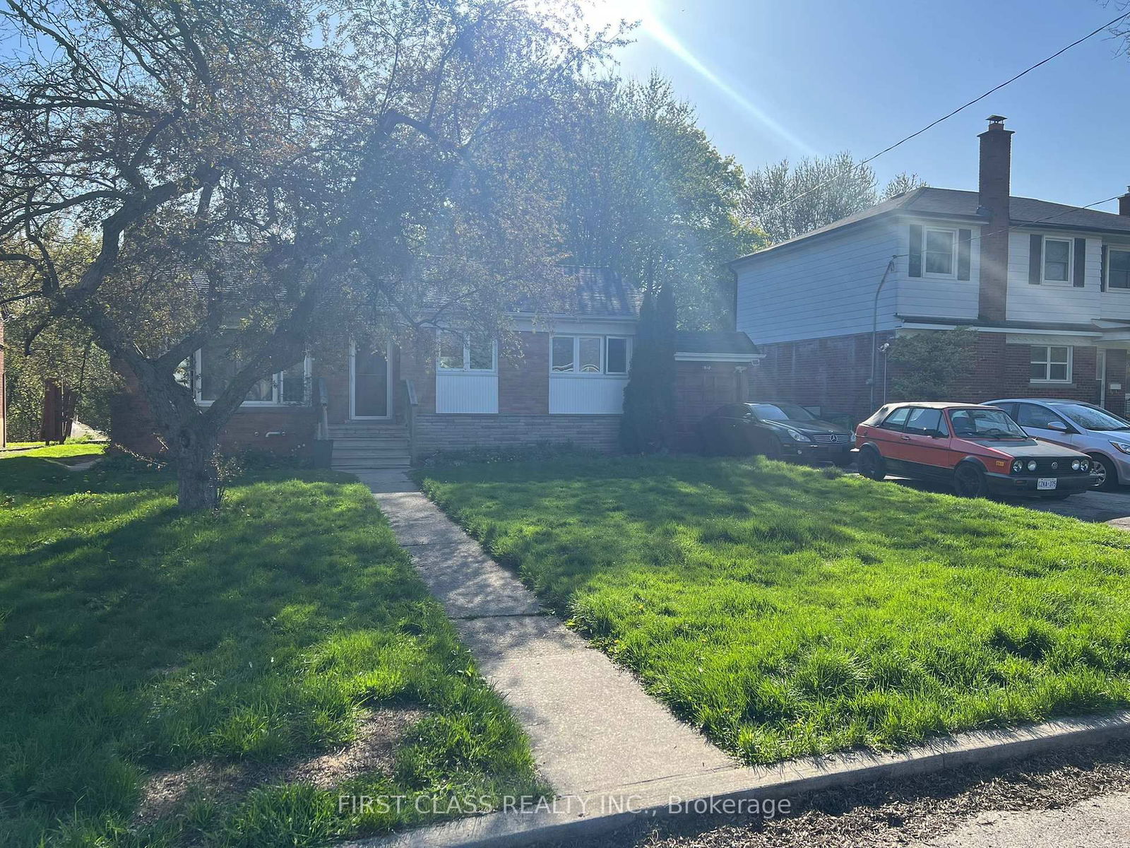 Detached House for sale at 22 Hopecrest Crescent, Toronto, Kennedy Park, M1K 2K4 - MLS: E12148696