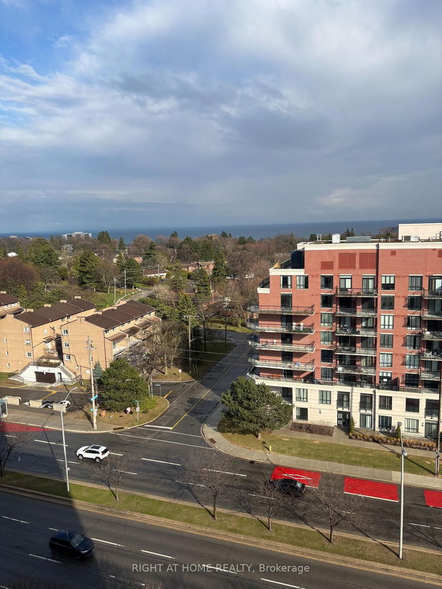 A-1107 - 3233 Eglinton Avenue