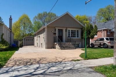 710 Pharmacy Ave, Toronto - Clairlea-Birchmount