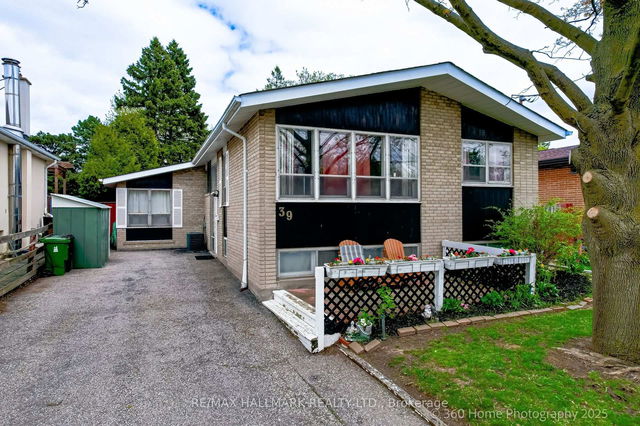 39 Baybrook Crescent