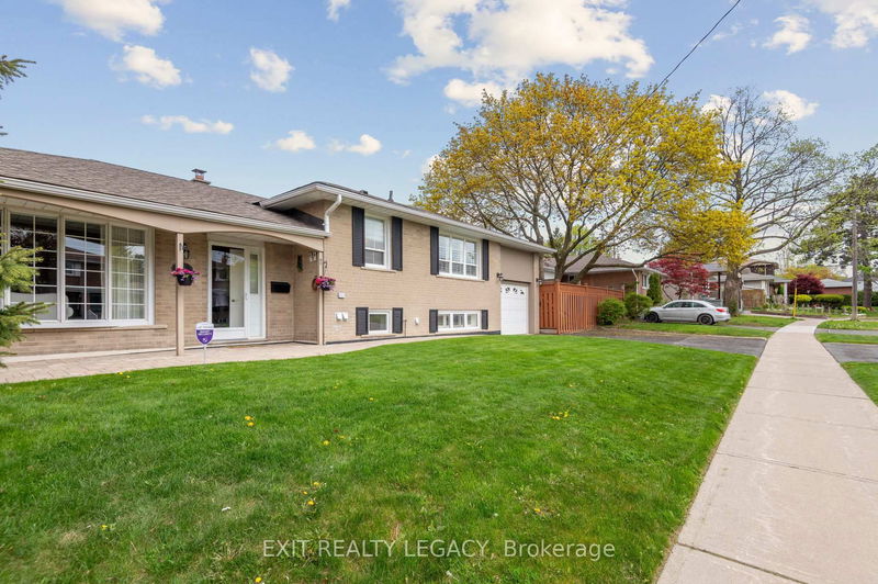 1 Orville Rd, Toronto - Woburn image-0-0