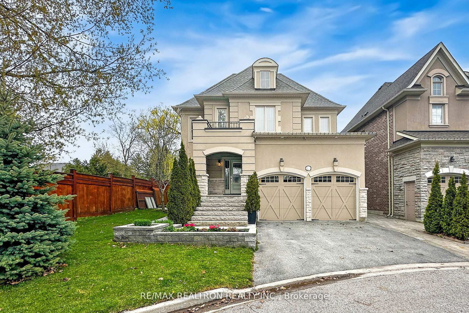 Detached House for sale at 571 Maitland Drive, Pickering, Rosebank, L1W 0A8 - MLS: E12150088