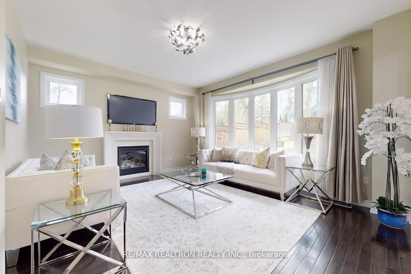 Detached House for sale at 571 Maitland Drive, Pickering, Rosebank, L1W 0A8 - MLS: E12150088